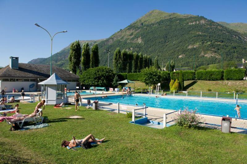 Luz St Sauveur, Appartement 3 Personnes, Superbe Vue Montagne, Expose Sud, Residence Tres Calme Luz-Saint-Sauveur Exterior photo